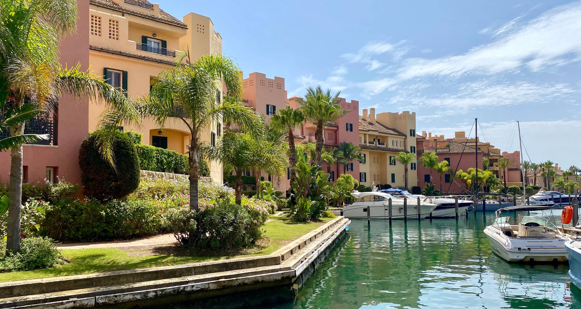Why living on the Costa del Sol Best costa del sol places to live in as a foreigner